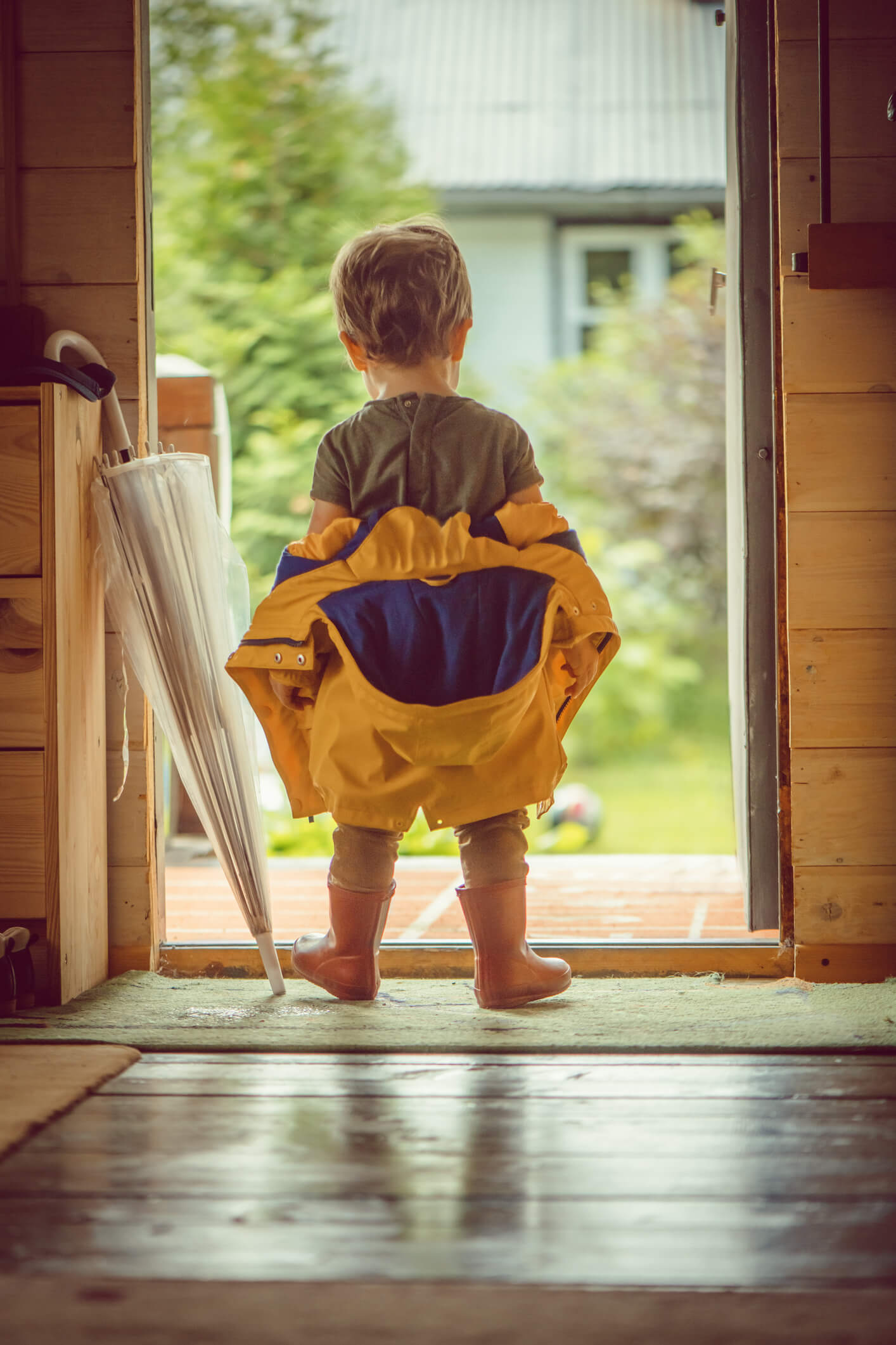 blog protecting your floors during rainy season