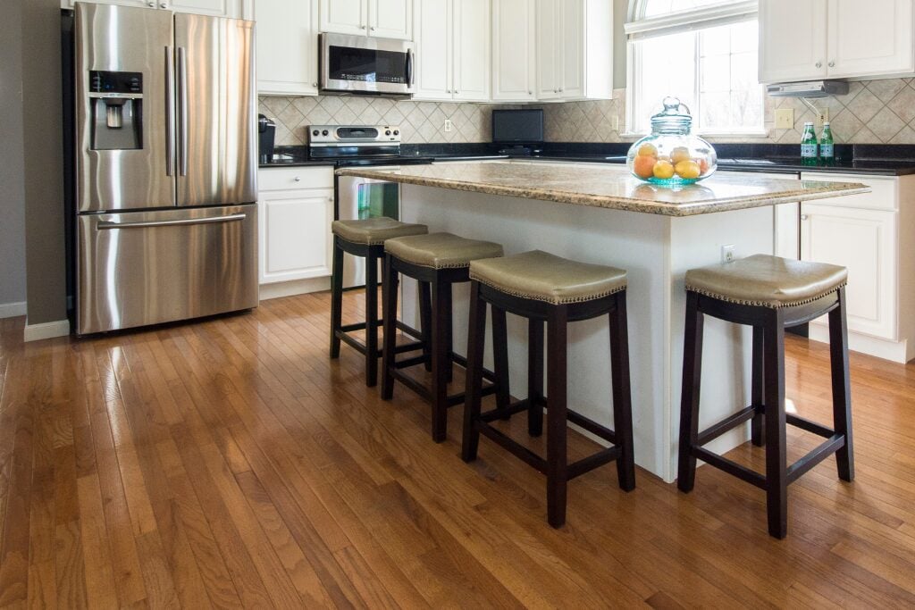 how long does floor polish last