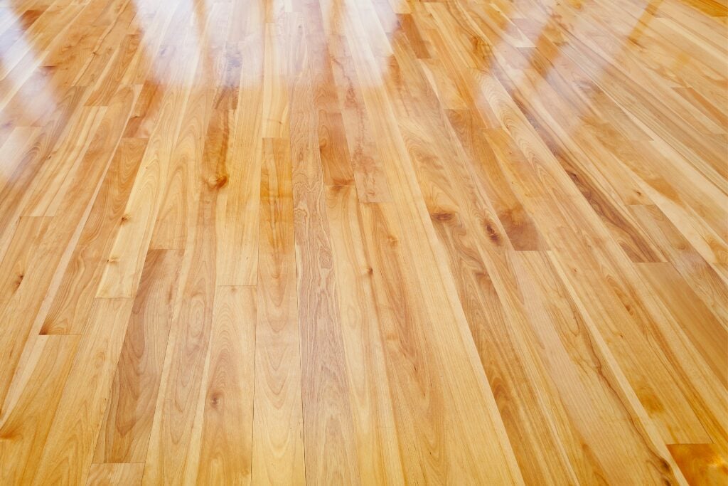 why you should or shouldn't wax your floors